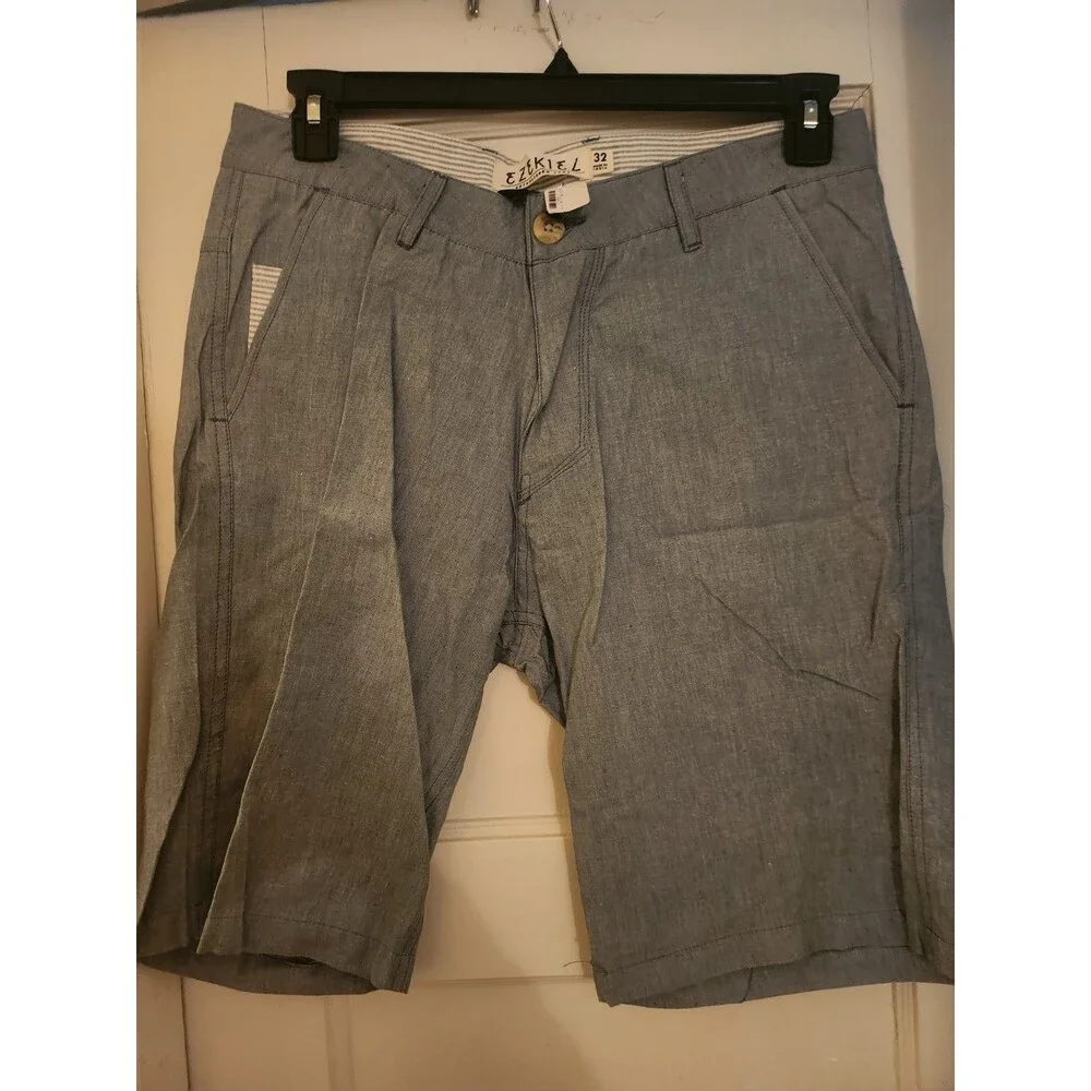 Ezekiel Shorts Mens 32 Blue Check Flat Front Chino Lightweight